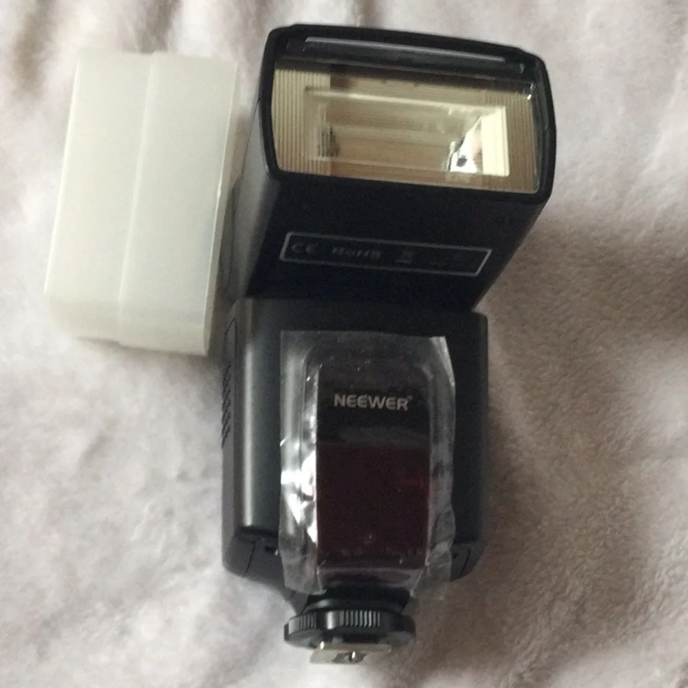 NEEWER TT560 SPEEDLITE FLASH